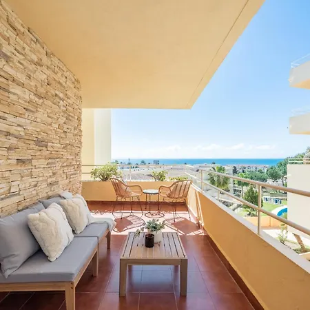 Apartment And Sea View In Riviera Del Sol *